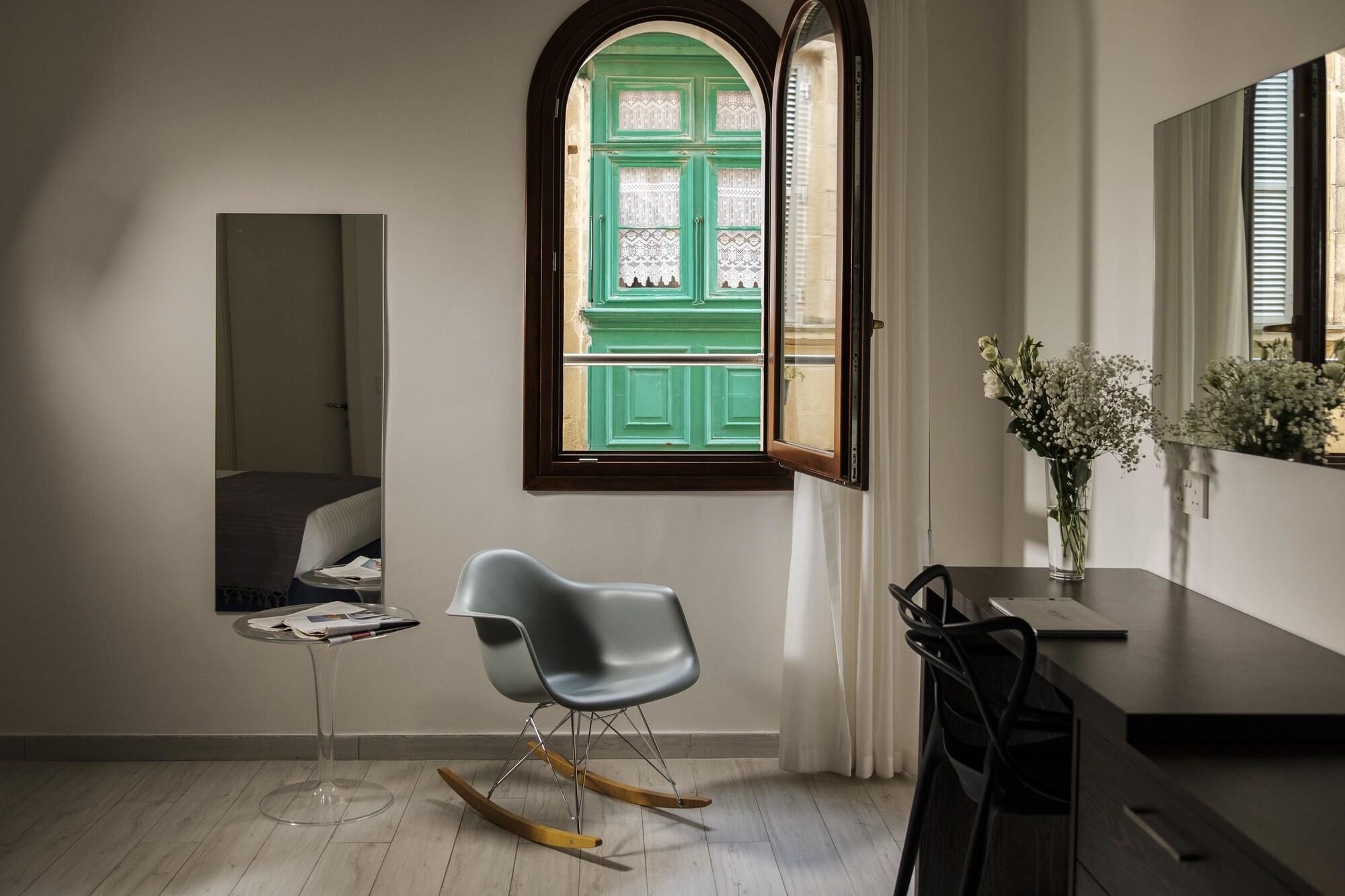 Adelphi Boutique Hotel Rabat Esterno foto