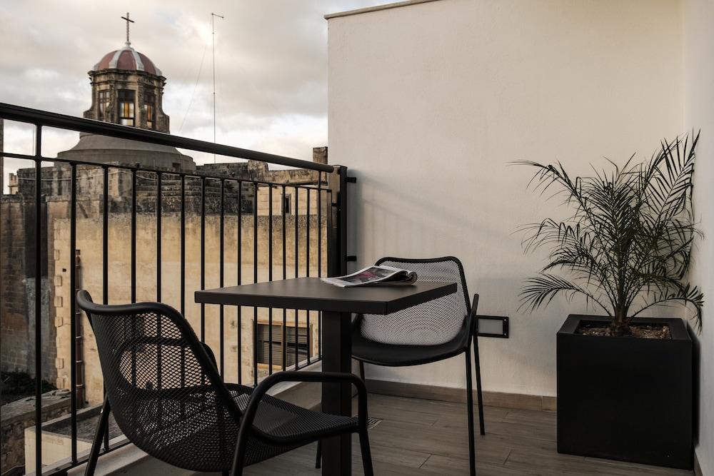 Adelphi Boutique Hotel Rabat Esterno foto