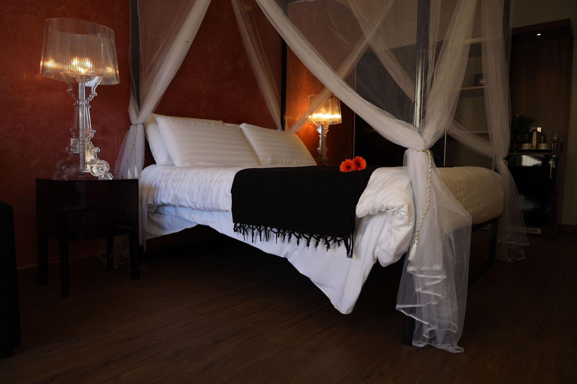 Adelphi Boutique Hotel Rabat Esterno foto