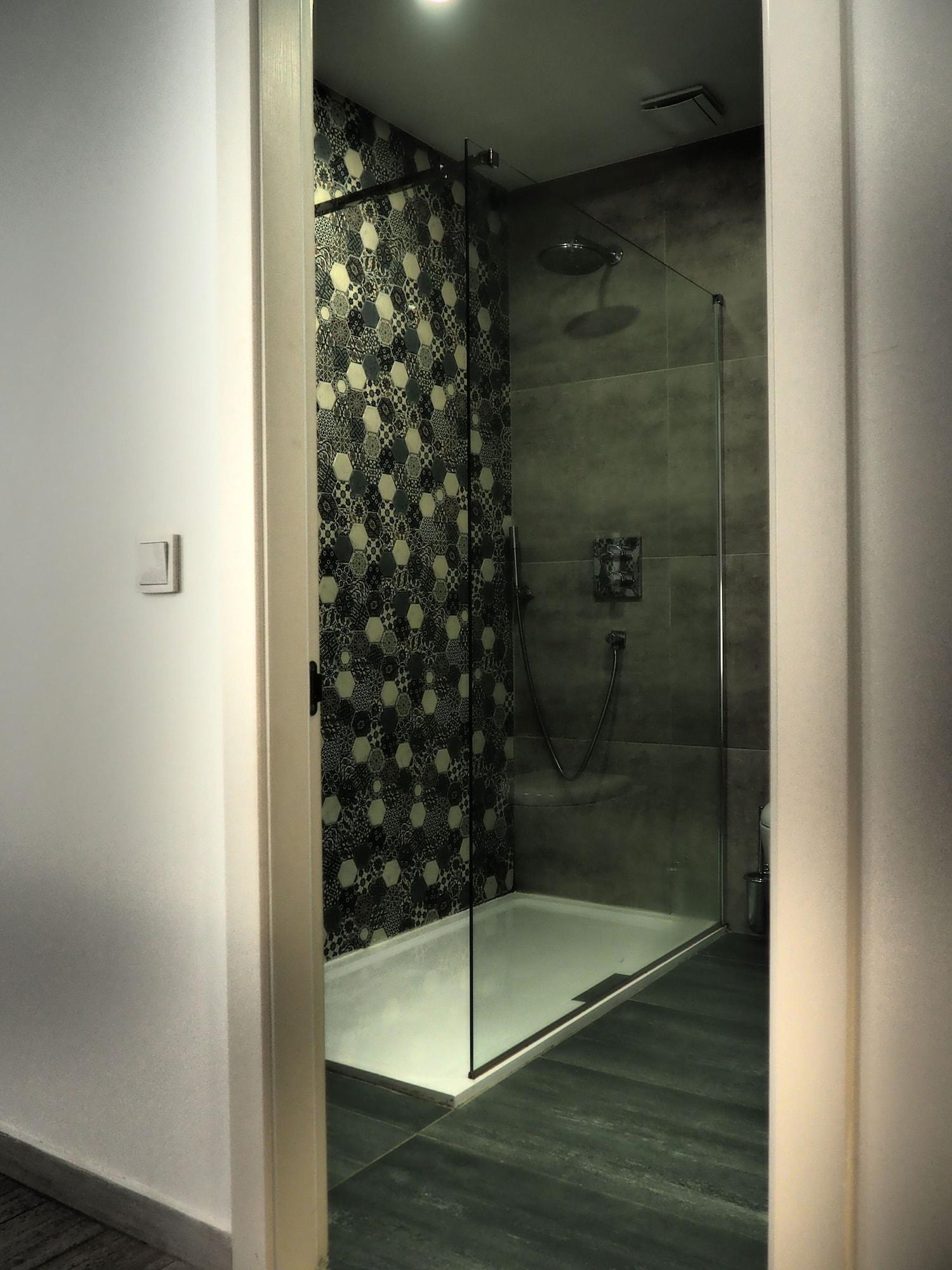 Adelphi Boutique Hotel Rabat Esterno foto