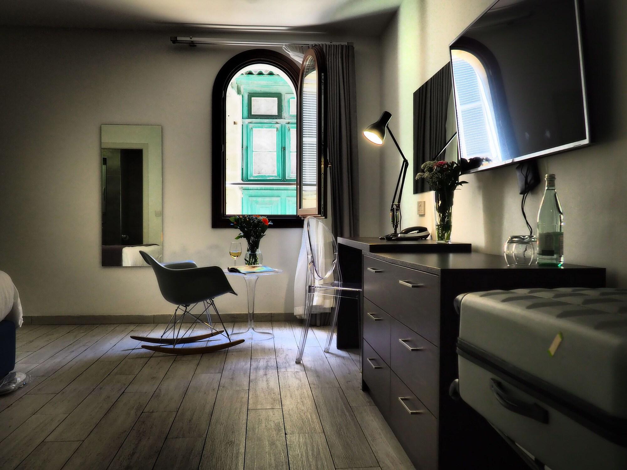 Adelphi Boutique Hotel Rabat Esterno foto